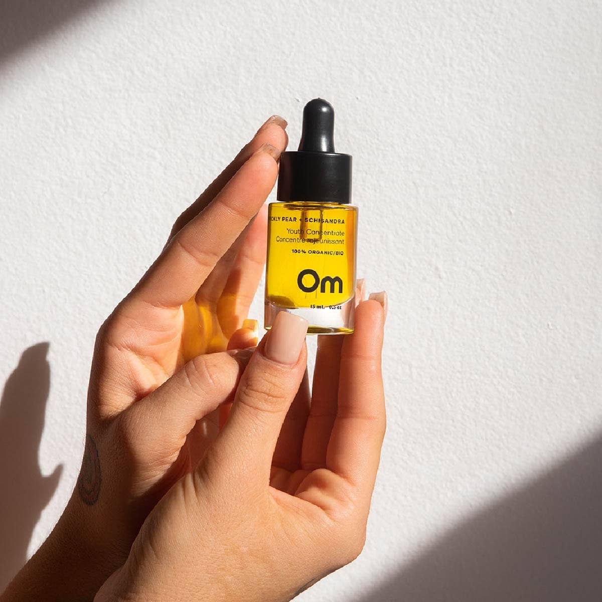 🇨🇦 Om Organics Prickly Pear + Schisandra Youth Concentrate: Full Size - 15 ml