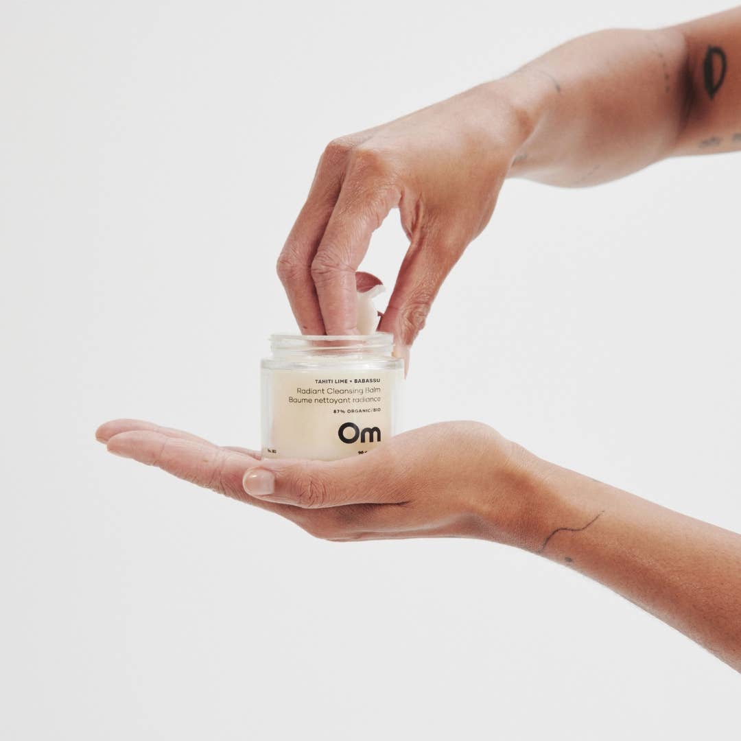 🇨🇦 Om Organics Tahiti Lime + Babassu Radiant Cleansing Balm: Full Size - 90 g